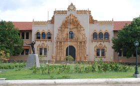 Escuela Normal in Santiago Veraguas Azuero Panama – Best Places In The World To Retire – International Living